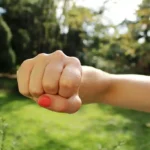 Fist and big sex toys on cams